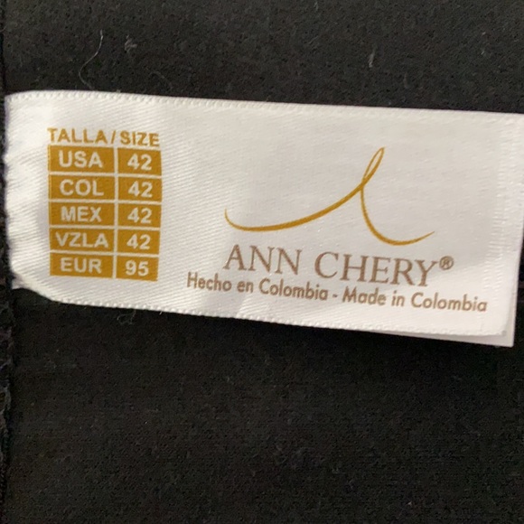 Ann Chery Waist Trainer - Picture 2 of 4